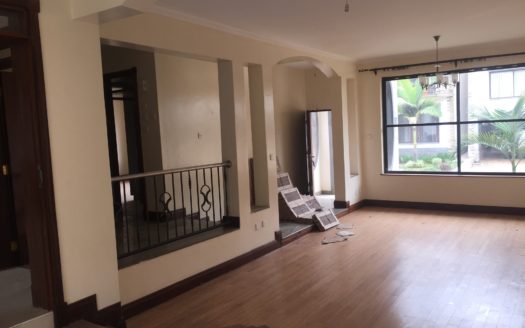 Nairobi, Brookside – 5 Bedroom Town House Plus DSQ For Sale