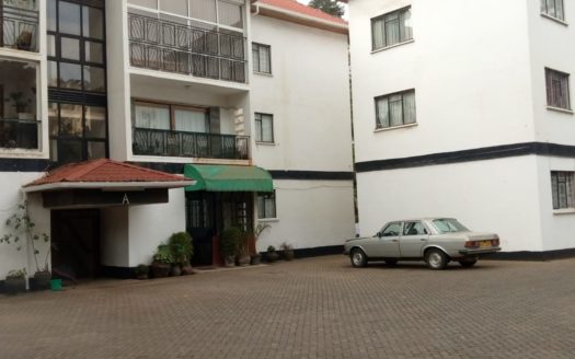 3 bedroom apartment to rent Hendred road, Valley Arcade