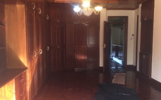 To Let: Old Kitisuru – Large & Rustic Family Home – Ksh 350,000