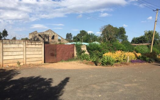 For Sale: 1/2 acre property in Nyari South Estate