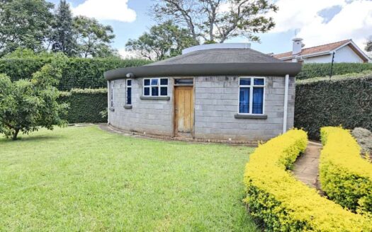 For Sale: 5 bedroom Family House in Runda