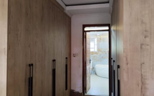 To Let: New Kitisuru – Brand New 6 Bedroom Mansion