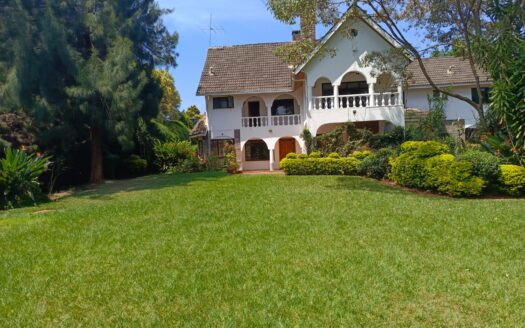 Stunning 5-Bedroom Double-Storey Home for Rent in Nyari Estate!