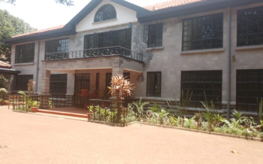 To Let: Luxurious 5 Bedroom House in Runda