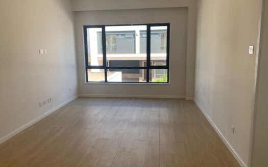 To Let: Kyuna 5 Bedroom Town House
