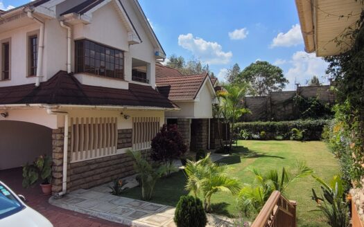 To Let: Rosslyn Lone Tree – 4 Bedroom Cozy Home With Fire Place