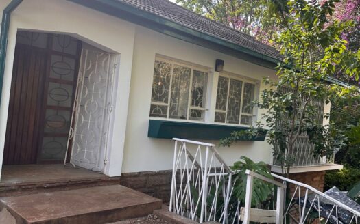 TO LET: PRIME RESIDENTIAL/COMMERCIAL STANDALONE BUNGALOW