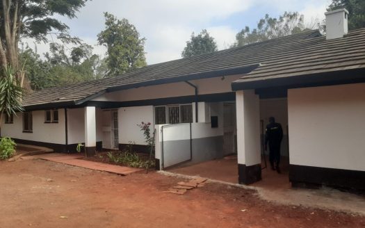 For Sale: 4-Bedroom Bungalow + 2 DSQLoresho, Nairobi