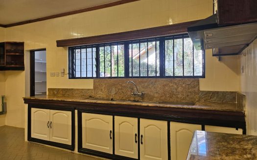 To Let | Five-Bedroom Residence | Runda, Nairobi