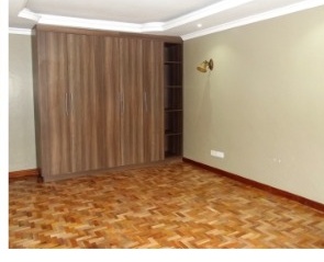 Beautiful 2 Bedroom Bungalow with DSQ — Nyari Estate | Ksh 250,000/Month